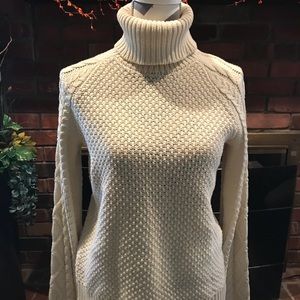 LAUREN RALPH LAUREN CABLE KNIT TURTLENECK SWEATER